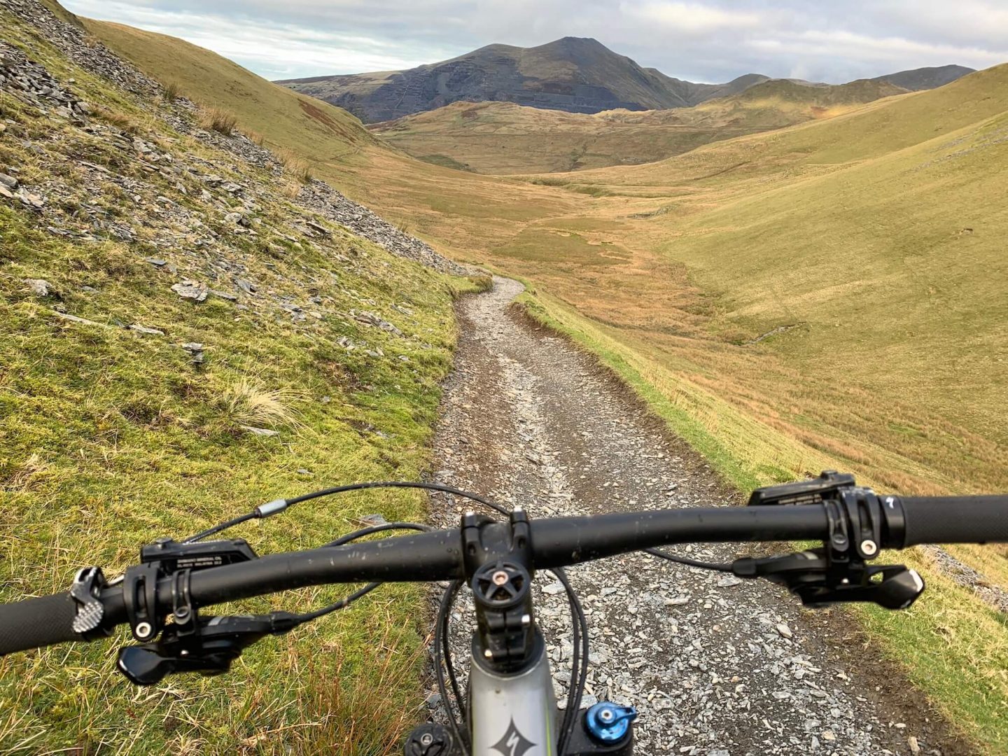 Mountain_biking_Snowdon_Rangers_Path_Descent_Tess_Agnew_cycling_blogger